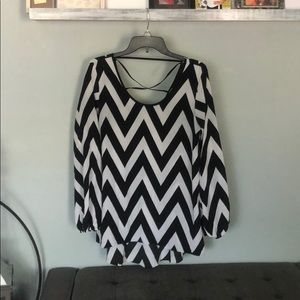 Chevron Top
